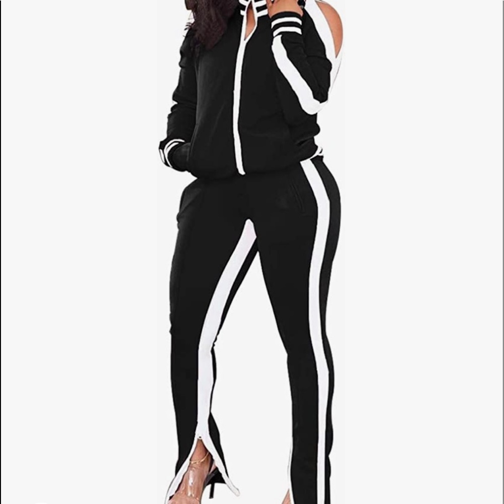2 Piece track suit (excellent condition)